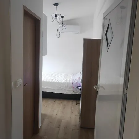 Lalisa Apartment